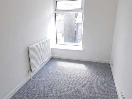 Oxford Street, Pontycymer, Bridgend, CF32 - Photo 3