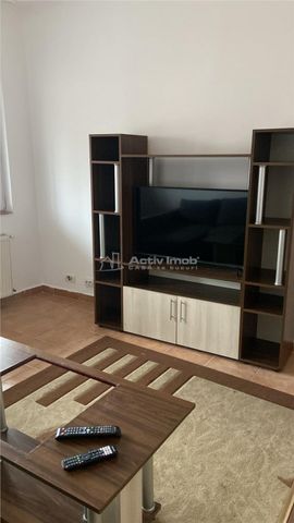 Apartament 2 camere - Hala Traian - 50mp - etaj 2 - balcon i - Fotografie 3