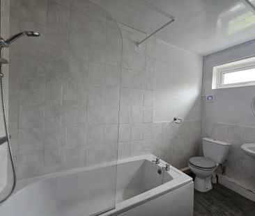 2 bedroom terraced bungalow to rent - Photo 4