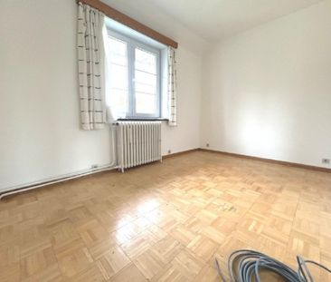 Place Meiser - Maison 3ch +/- 180 m² + entrepôt +/-200m² - Evere - Photo 4