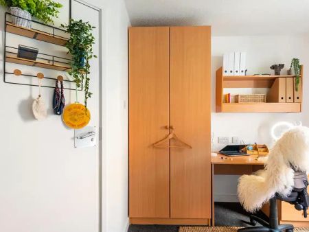 Standard Ensuite - Photo 2