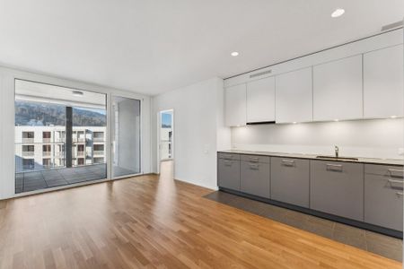 Lichtdurchflutete 4.5-Zimmerwohnung im 2. Obergeschoss - Photo 3
