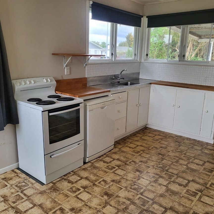 A Real Box Ticker - Photo 1