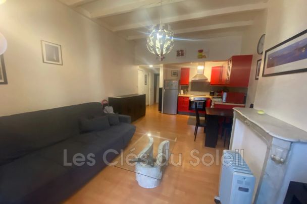 Location appartement 2 pièces 31 m² Hyères - Photo 1