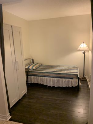 For Lease - 130 Pond Drive Unit# 901, Markham, Ontario - Photo 1