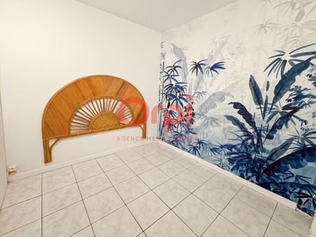 Location Appartement 2 pièces 35m² FREJUS 83600 - Photo 4