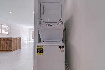 For Lease - 152 Clarence Street Unit# Main, Brampton, Ontario - Photo 2