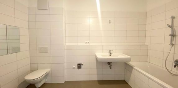 Sonnige 2-Zimmerwohnung mit Loggia - Foto 2