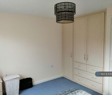 2 bedroom semi-detached house to rent - Photo 3