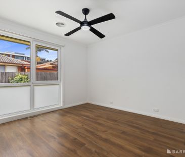 Renovated Two-Bedroom Living in a Prime Ringwood Location (Water Us... - Photo 3