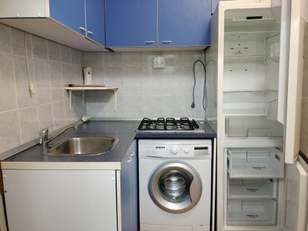 Camera de camin cu baie proprie - Zona Noua - Fotografie 5