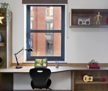 Studio to rent - Photo 2