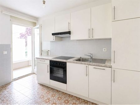2.5 Zimmer, 70 m², 2. Stock - Photo 5