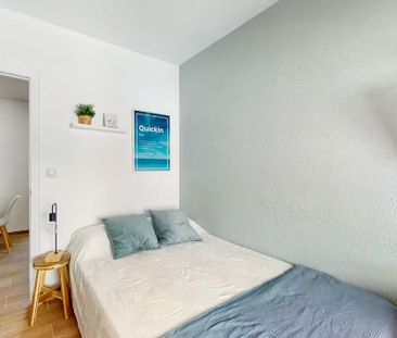 Carrer dEscalante, Valencia, Valencian Community 46011 - Photo 6