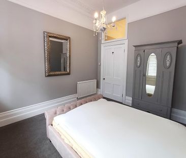 2 bedroom ground floor flat to rent - Photo 5