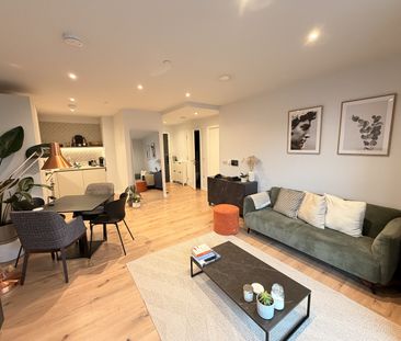 1 Bed Flat, Waterline Way, SE8 - Photo 4