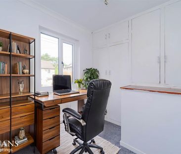 Tintern Crescent, Blackburn - Photo 3