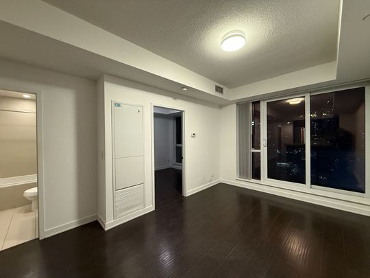 For Lease - 55 Regent Park Boulevard Unit# 2013, Toronto, Ontario - Photo 1