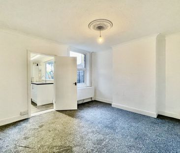 2 bed House Bourne Road, CO2 - Photo 4