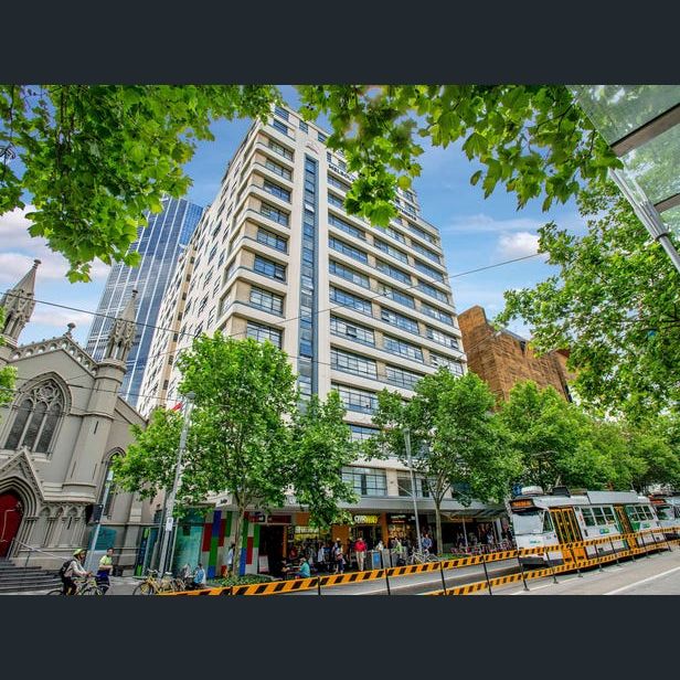 Living in the heart of Melbourne CBD - Photo 2