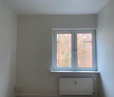 <b>BUDGETVENLIG 3-VÆRELSES LEJLIGHED I VEJGAARD </b> - Foto 4