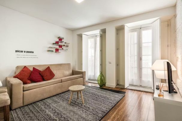 Travessa dos Caldeireiros, Porto, Braga 4050-151 - Photo 1