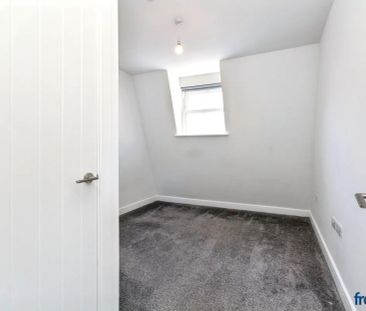 Dolphin Terrace, Westons Lane, Poole - Photo 2