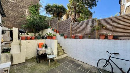 Studio to rent - Photo 4