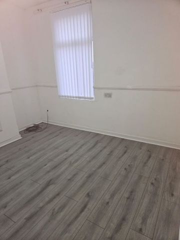 Orlando Street, Bootle, Liverpool - Photo 2