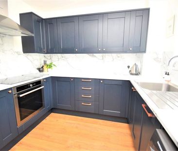 Littlebrook Avenue, Slough, Berkshire,SL2 - Photo 6