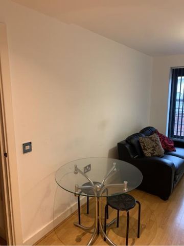 1 bedroom apartment to rent - Photo 2