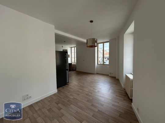 Location Appartement 5 pièces 94m² LE BLANC 36300 - Photo 1