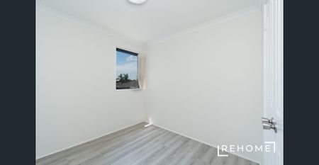 A Spacious Family Oasis with Premium Comfort - Photo 5