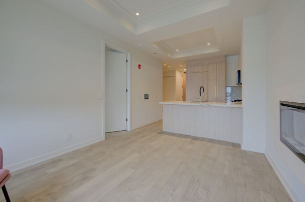 For Lease - 123 MAURICE Drive Unit# 314, Oakville, Ontario - Photo 1