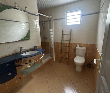 Location Appartement 3 pièces 70m² LE GOSIER 97190 - Photo 6
