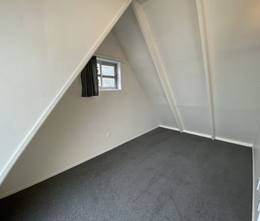 Cute & compact on the coast - Photo 5