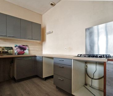 Location Appartement 2 pièces 53m² BARENTIN 76360 - Photo 3