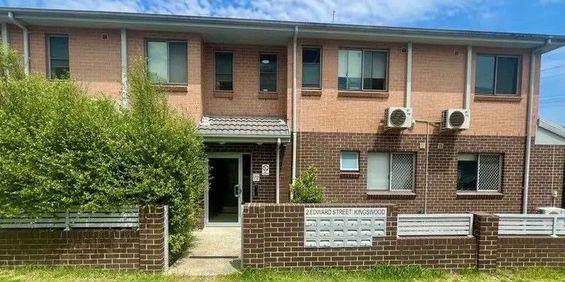 Modern Studio Apartment - Photo 3