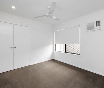 Four Bedroom Family Home! - Photo 6