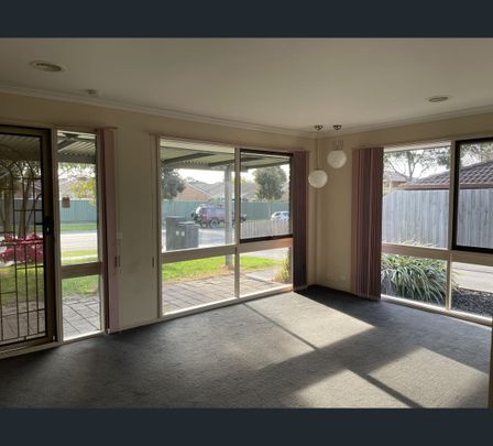 1/49 Bridgewater Way, Rowville, Vic 3178 - Photo 1