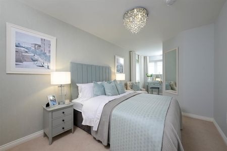 Bond Lodge, Rainham - Photo 2