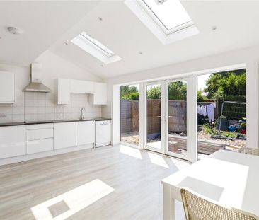 1 bedroom semi-detached house to rent - Photo 5