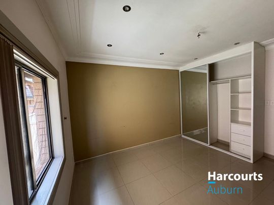 LARGE 4 BEDROOM HOUSE FOR LEASE - Photo 1