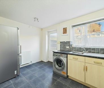 Amberton Road, Leeds - Photo 6