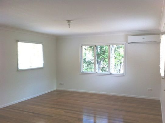 THREE BEDROOM HOME WITH RIVER VIEWS - Photo 1