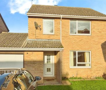 3 bedroom detached house to rent - Photo 3