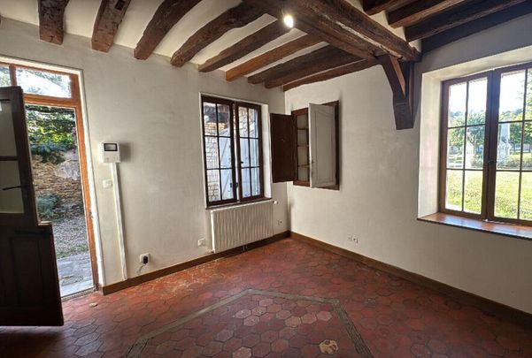 Location maison 4 pièces, 120.00m², Saint-Étienne-sous-Bailleul - Photo 1