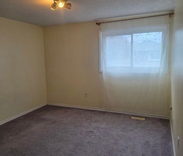 For Lease - 112 Patrice Crescent, Vaughan, Ontario - Photo 6