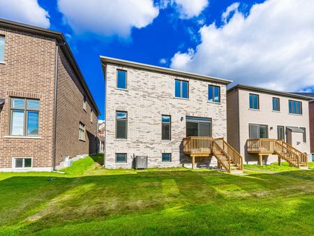 For Lease - 61 Greenridge Crescent, Markham, Ontario - Photo 5