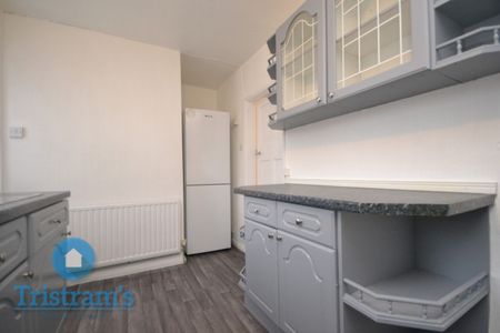 3 bed Mid Terraced House for Rent - Photo 5